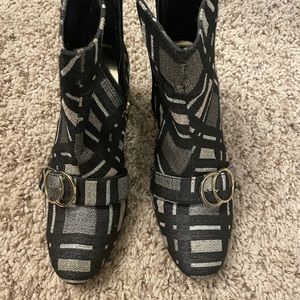 Women's Plaid Ankle boot.